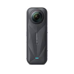 Insta360 X5